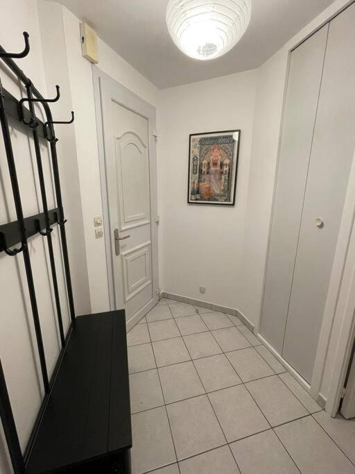 Maisonette Parking Prive Gratuit Doué-la-Fontaine Exteriér fotografie