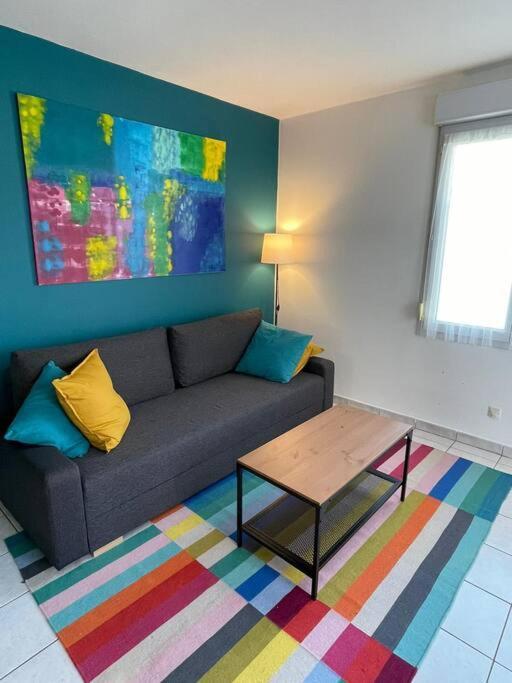 Maisonette Parking Prive Gratuit Doué-la-Fontaine Exteriér fotografie